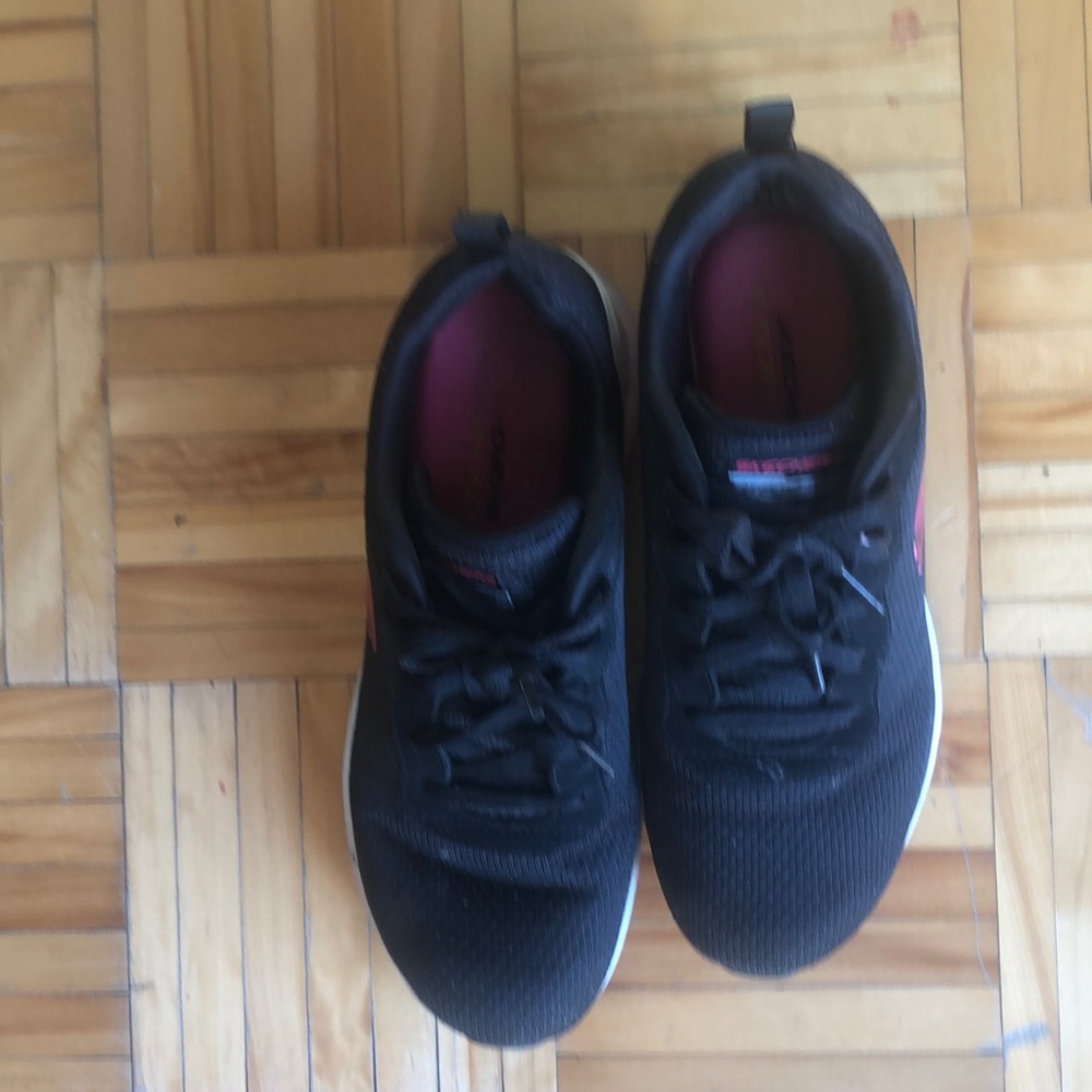 Sketcher’s femme taille 8 lightweight